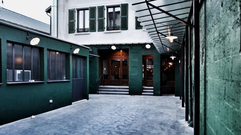 Urban Style Hotel Des Carmes Орийак Экстерьер фото